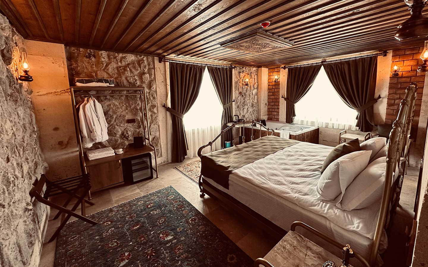 205-suite