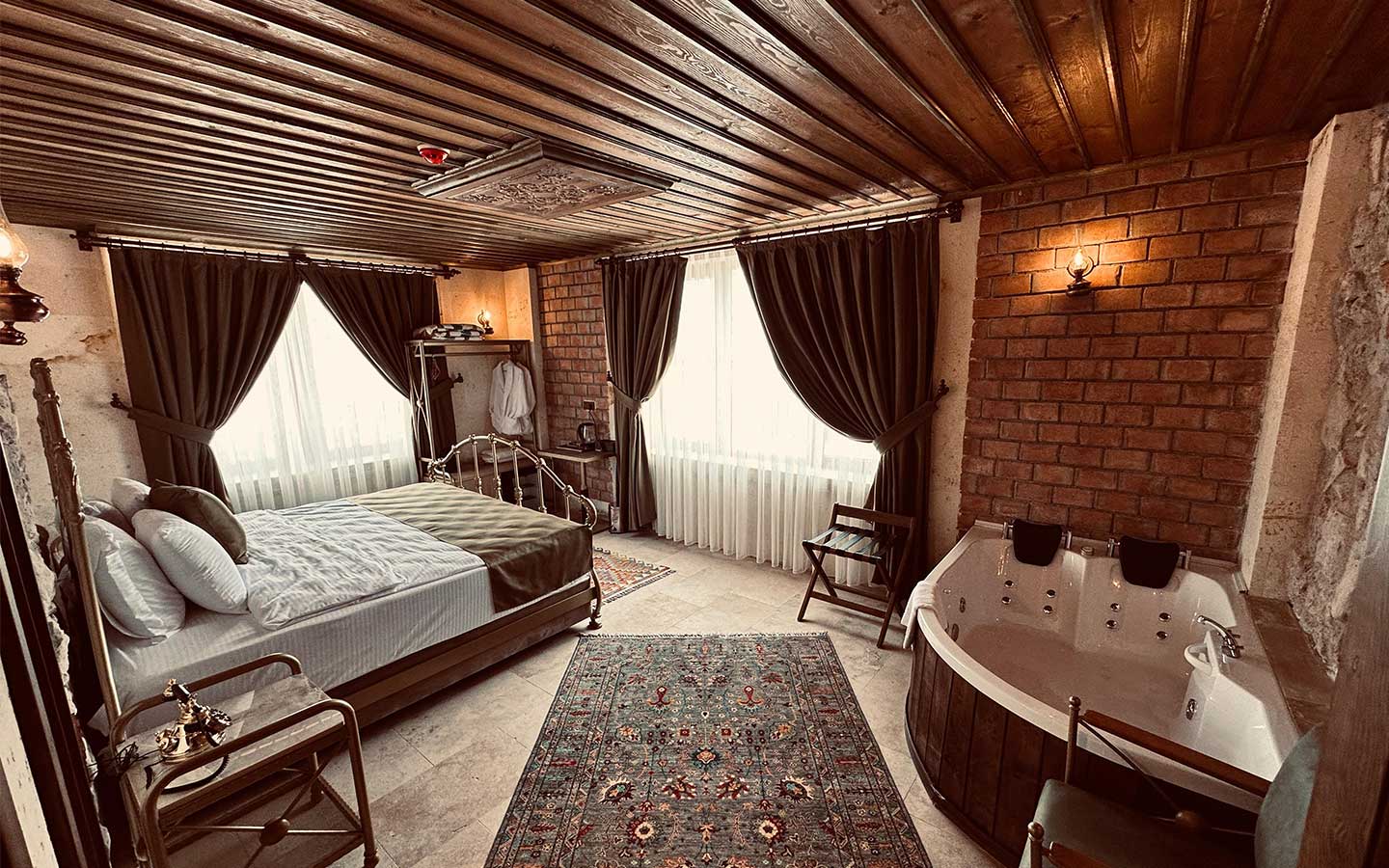 206-suite